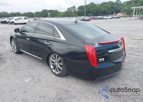 2014 Cadillac Xts W20 Livery Package z USA, uszkodzony, nr VIN 2G61U5S31E9151104
